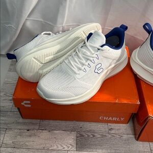 Men's White/Blue Athletic Running Shoes